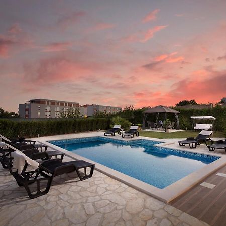 Ferienwohnung Sunny Garden Adria Split Exterior foto