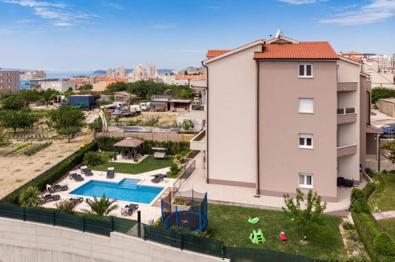 Ferienwohnung Sunny Garden Adria Split Exterior foto
