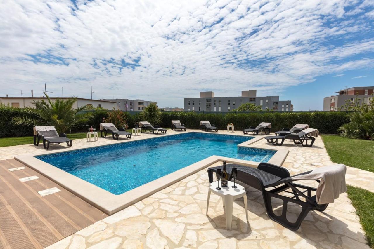 Ferienwohnung Sunny Garden Adria Split Exterior foto
