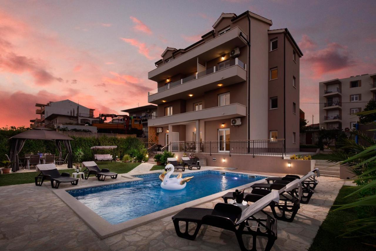 Ferienwohnung Sunny Garden Adria Split Exterior foto