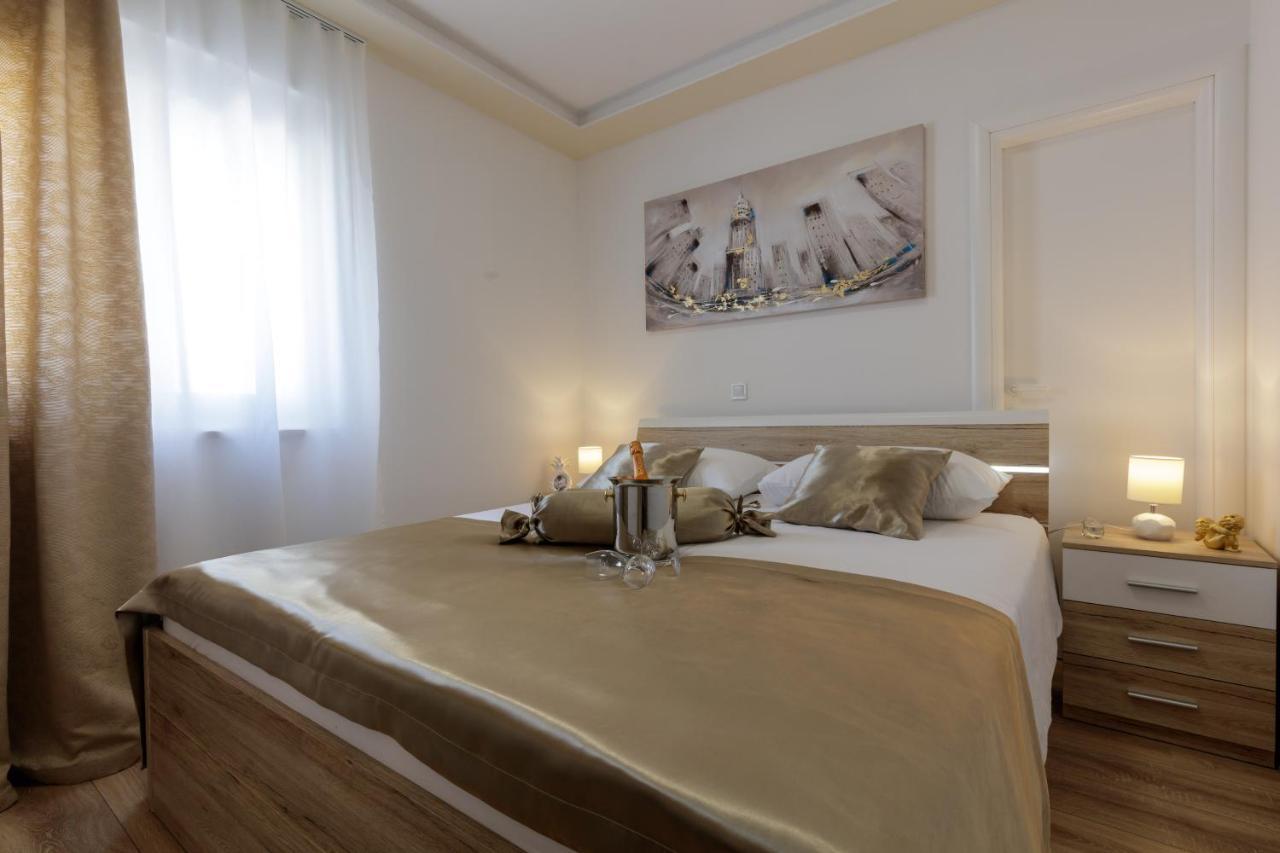 Ferienwohnung Sunny Garden Adria Split Exterior foto
