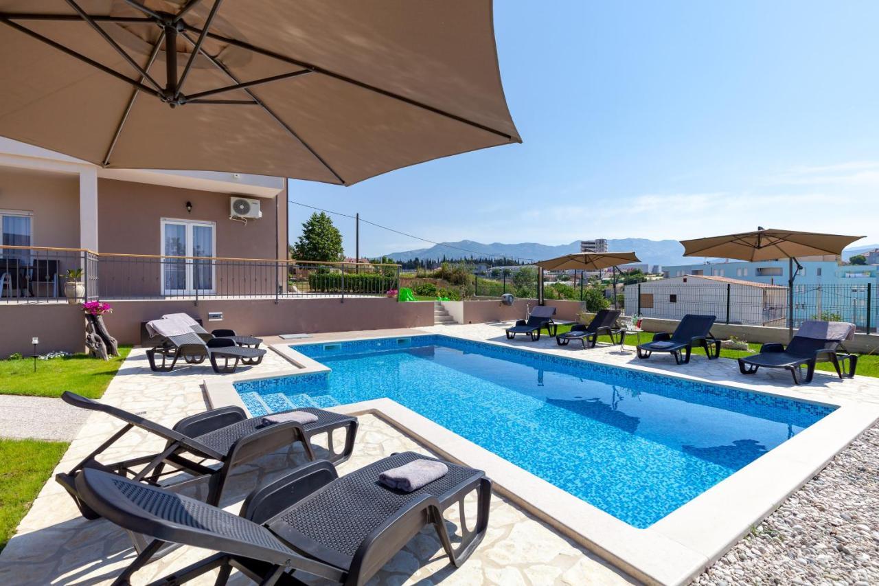 Ferienwohnung Sunny Garden Adria Split Exterior foto