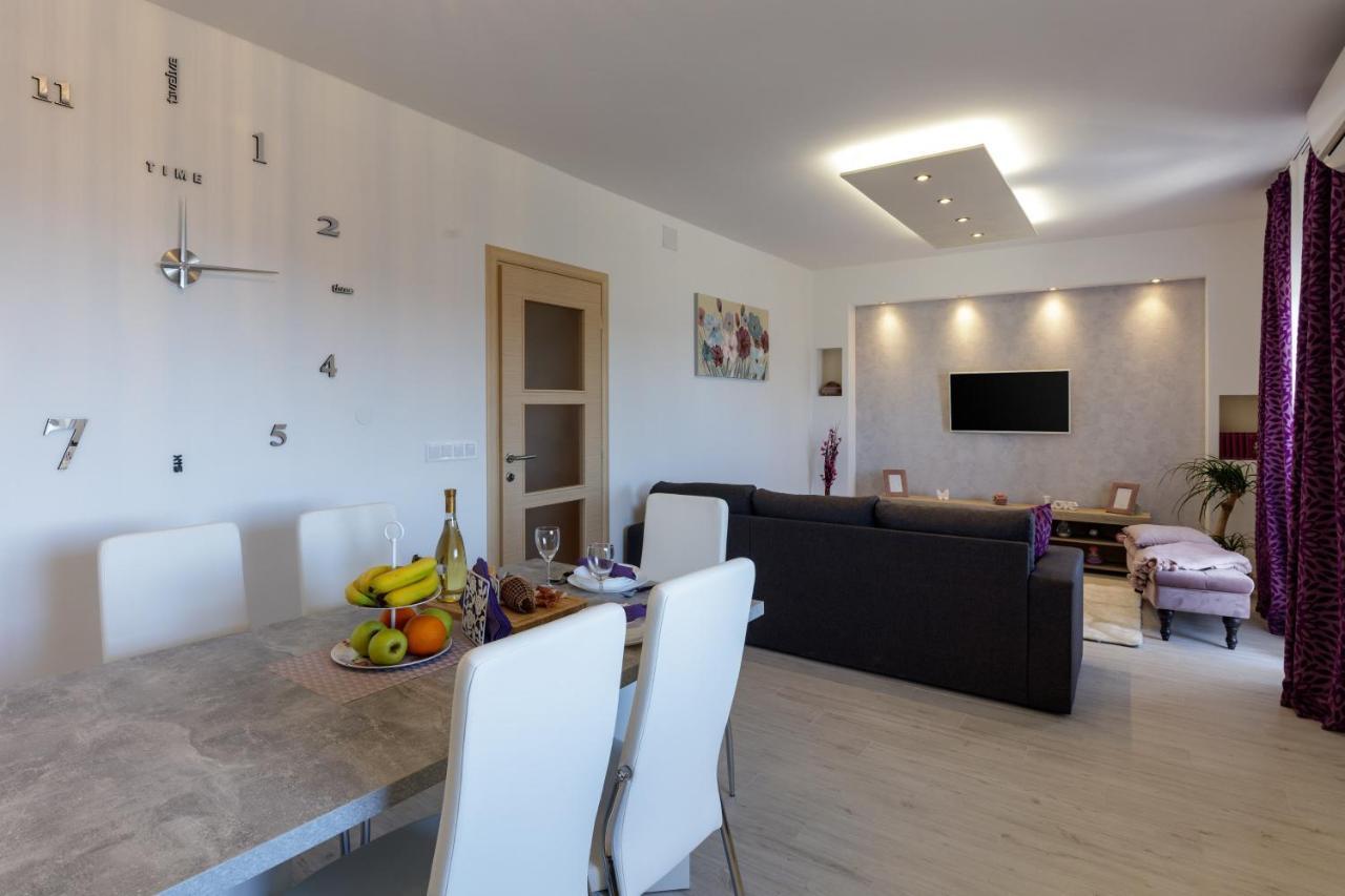 Ferienwohnung Sunny Garden Adria Split Exterior foto