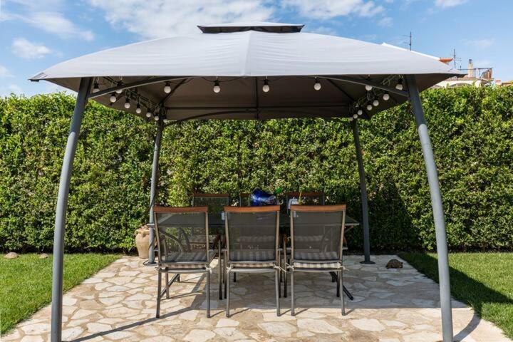 Ferienwohnung Sunny Garden Adria Split Exterior foto